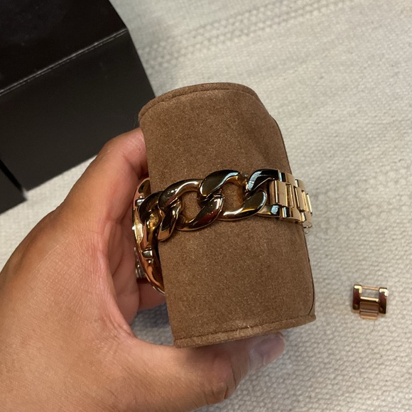 Michael Kors Slim Runway Rose Gold Watch - Picture 8 of 13